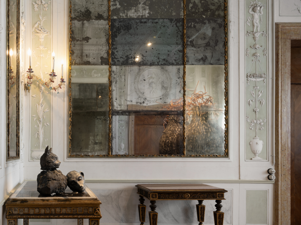 DOG ON THE FORGE – Venise